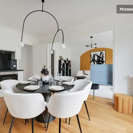 Rent this 3 bed apartment on Paris in 15th Arrondissement, FR