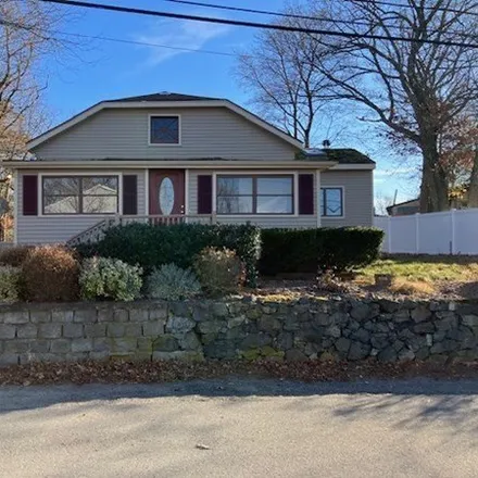 Buy this 2 bed house on 66 Marivista Avenue in Waltham, MA 02451