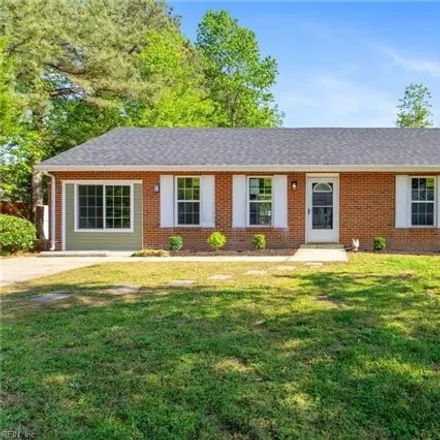 Buy this 3 bed house on 529 Dunning St in Williamsburg, Virginia
