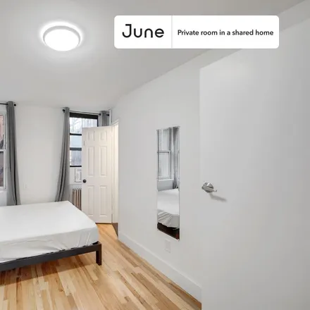 Rent this 5 bed room on 94 Saint Marks Place