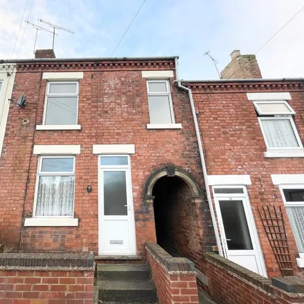 Rent this 3 bed townhouse on Claxton Street in Heanor, DE75 7QS