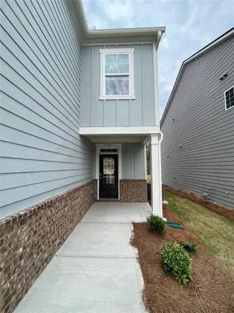 Buy this 4 bed house on unnamed road in Flowery Branch, Hall County