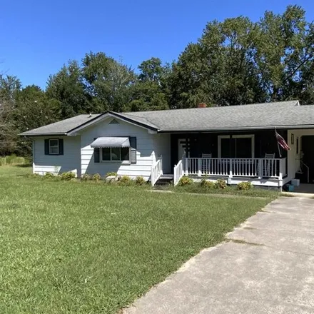 Buy this 3 bed house on 2843 US 301 in Harnett County, NC 28334