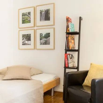 Rent this studio apartment on Friesenwall 128 in 50672 Cologne, Germany