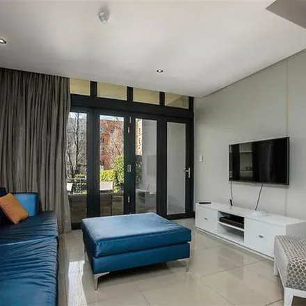 Image 4 - Cecil Avenue, Melrose, Rosebank, 2121, South Africa - Apartment for rent
