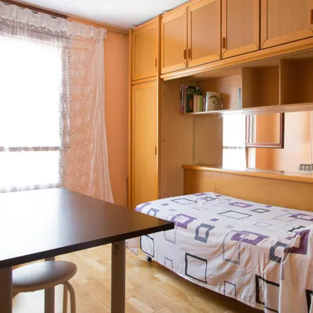 Rent this 4 bed room on Passatge de Dolors Almeda i Roig in 08940 Cornellà de Llobregat, Spain