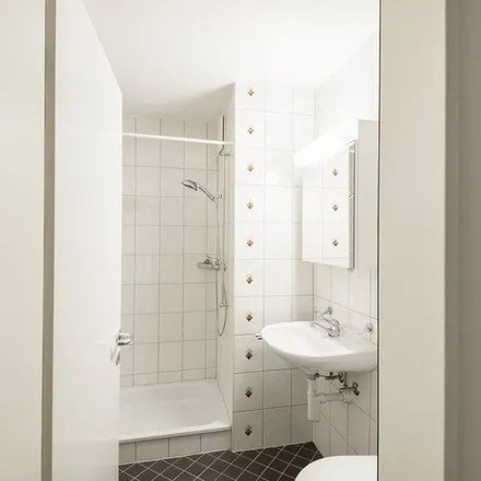 Rent this 4 bed apartment on Bezirksgebäude in Gerichtshausstrasse, 8349 Hinwil