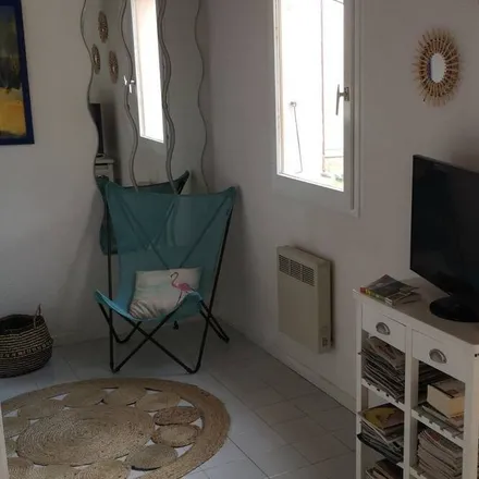 Rent this 2 bed condo on 83240 Cavalaire-sur-Mer