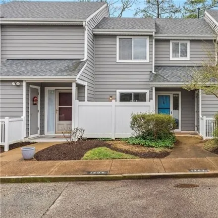 Buy this 2 bed house on 1309 Sycamore Square Drive in Midlothian, VA 23113