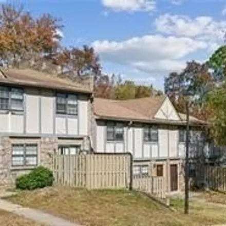 Buy this 6 bed townhouse on 1098 Rankin Street in Stone Mountain, DeKalb County