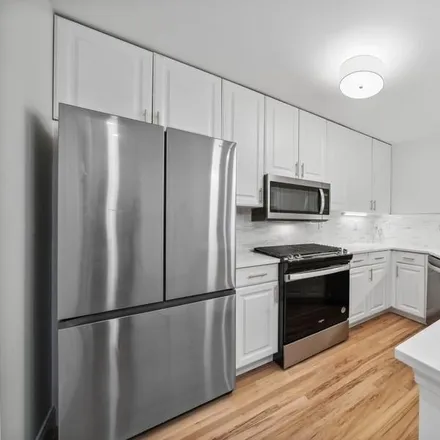 Image 4 - 200 Madison Street, Hoboken, NJ 07030, USA - Condo for sale