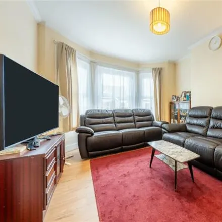 Image 4 - Mora Road, London, NW2 6TE, United Kingdom - Apartment for sale