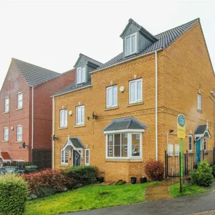 Buy this 4 bed house on 49 Springfield Road in Lofthouse Gate, WF3 3FN