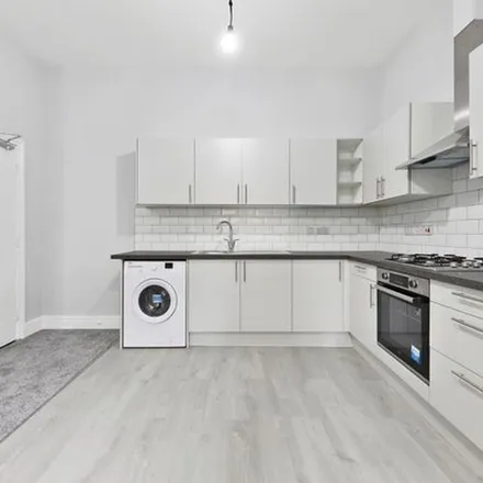 Rent this 2 bed apartment on Enmore Road in London, SE25 4QB