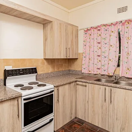 Rent this 2 bed apartment on Hillman Street in Johannesburg Ward 106, Sandton