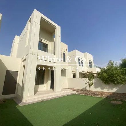 Image 8 - Reem Street 2, Mirdif, Dubai, United Arab Emirates - Townhouse for rent
