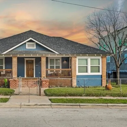 Buy this 4 bed house on 1013 Poindexter Avenue in Fort Worth, TX 76196