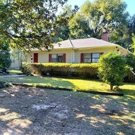 Rent this 4 bed house on 124 Westridge Dr in Tallahassee, Florida