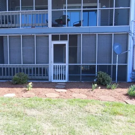 Buy this 2 bed condo on 3157 Spinnaker Point in Forest, VA 24551