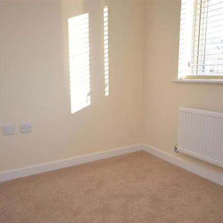 Image 9 - 39 Emerald Place, Bishop's Cleeve, GL52 7ZA, United Kingdom - Apartment for rent
