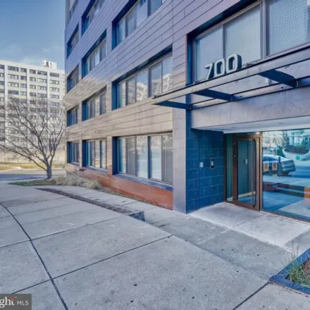 Buy this 1 bed condo on 900 Spring Street in Silver Spring, MD 20910