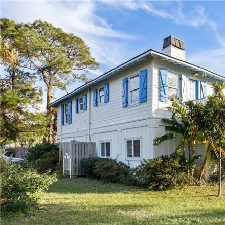 Image 2 - 501 12th Street, Tybee Island, Chatham County, GA 31328, USA - House for sale