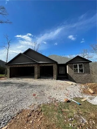 Buy this 3 bed house on 3 Burns Circle in Bella Vista, AR 72714