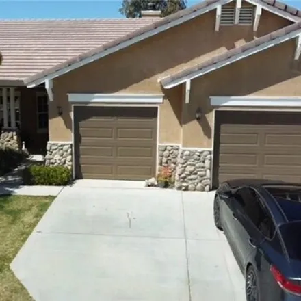 Buy this 3 bed house on 12844 Antelope Lane in Victorville, CA 92392