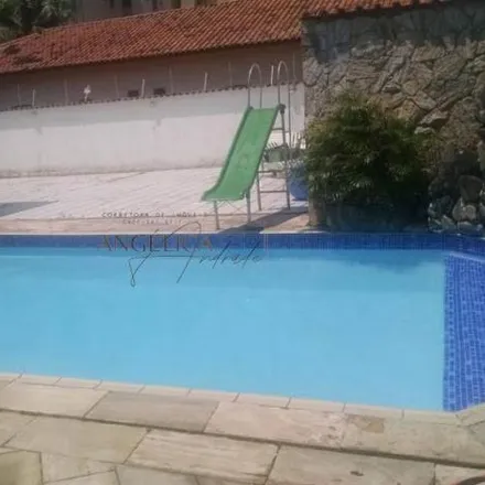 Buy this 5 bed house on Rua Ceará in Itapoan, Mongaguá - SP