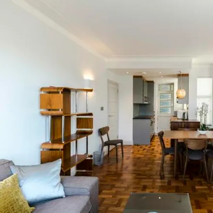 Image 4 - 20-22 Cheyne Place, London, SW3 4HH, United Kingdom - Apartment for sale