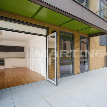 Image 2 - Falcondale Court, Lakeside Drive, London, NW10 7FU, United Kingdom - Apartment for rent