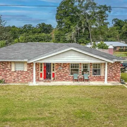 Buy this 3 bed house on 2546 Westover Drive in Palatka, FL 32177