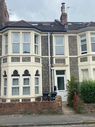 Rent this 9 bed house on 34 Manor Road in Bristol, BS7 8PZ