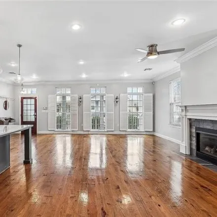 Image 3 - 4641 Clara Street, New Orleans, LA 70115, USA - House for sale