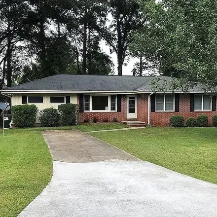 Rent this 4 bed house on 2739 Gwinnett Drive