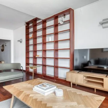 Image 4 - Carrer d'Enric Granados, 97, 08001 Barcelona, Spain - Apartment for rent
