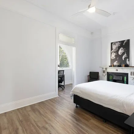 Image 2 - Darling St at Phillip St, Darling Street, Balmain NSW 2041, Australia - Apartment for rent