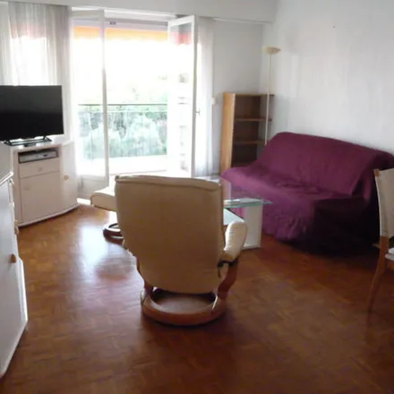 Rent this 2 bed apartment on 2b Avenue de l'Esterel in 06160 Antibes, France