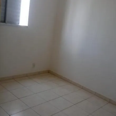 Buy this 2 bed apartment on Avenida Doutor Alberto Andaló in Vila Santa Cruz, São José do Rio Preto - SP