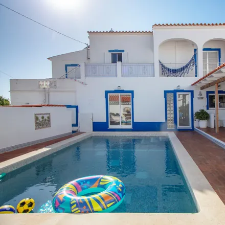 Rent this 3 bed apartment on unnamed road in 8200-392 Albufeira, Portugal