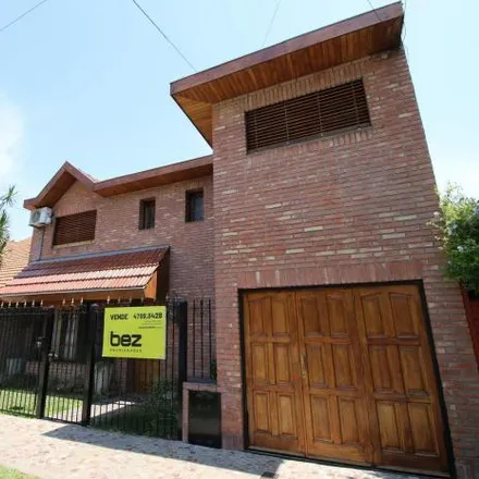 Buy this 4 bed house on Castro Barros 2819 in Martínez Oeste, B1640 FVB Martínez