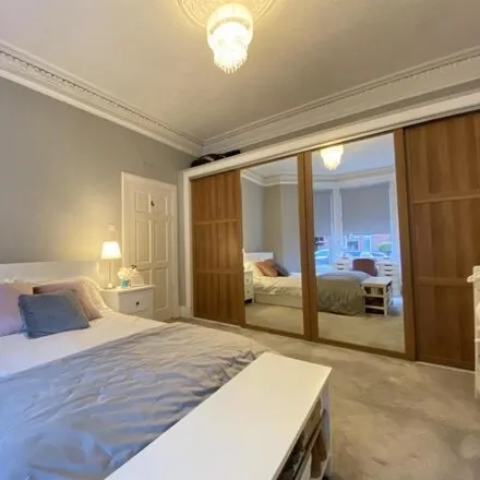 Image 9 - Wood Street, Coatbridge, ML5 1LX, United Kingdom - Apartment for rent