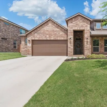 Buy this 5 bed house on 1115 Pacifita Trail in Cleburne, TX 76033
