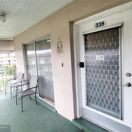 Image 1 - Northwest 48th Avenue, Lauderdale Lakes, FL 33313, USA - Condo for rent