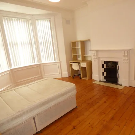 Rent this 2 bed apartment on Rokeby Terrace in Newcastle upon Tyne, NE6 5SQ