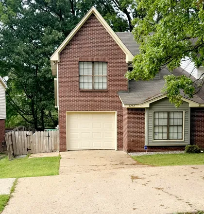 Rent this 3 bed house on 2252 Mangum Rd
