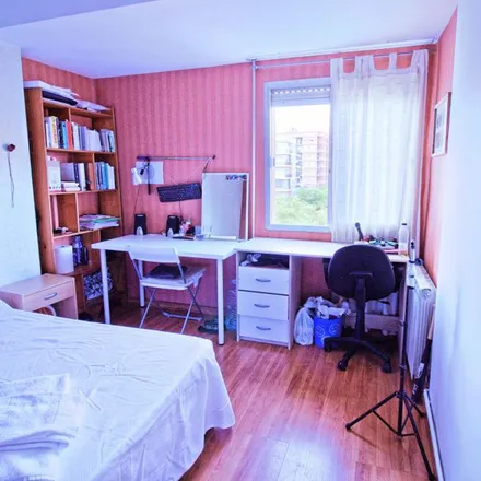Rent this 1 bed apartment on Carrer del Poeta Mas i Ros in 46021 Valencia, Spain
