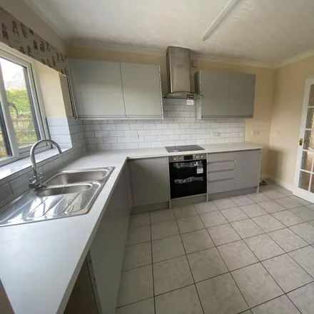 Image 3 - Stoney Lane, Cold Ash, RG18 9HE, United Kingdom - House for rent