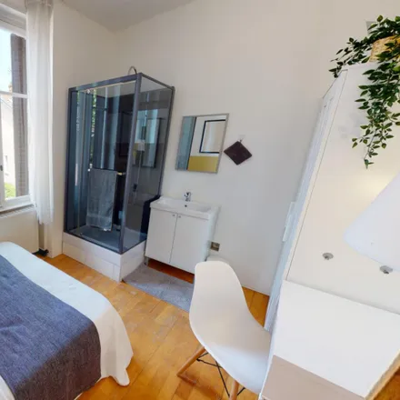 Rent this 9 bed room on 45 Avenue Esquirol in 69003 Lyon, France