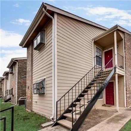 Buy this 2 bed condo on 4753 Old Bent Tree Lane in Dallas, TX 75282